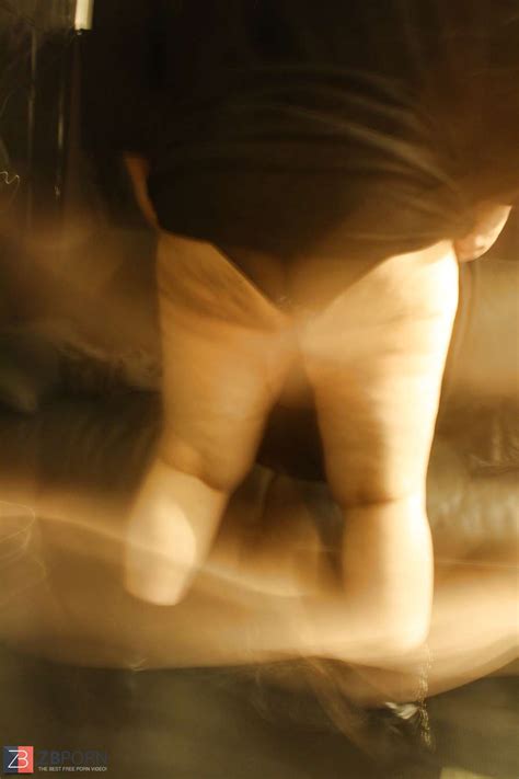 Mature Girl Upskirts And Humid G String ZB Porn