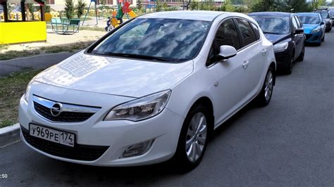 J Opel Astra J