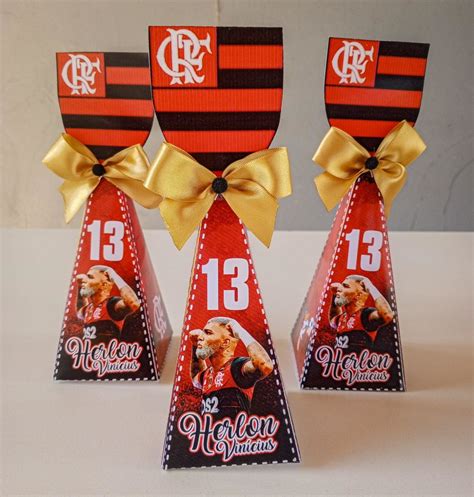 20 Caixinhas Pirâmides Personalizadas Flamengo Elo7