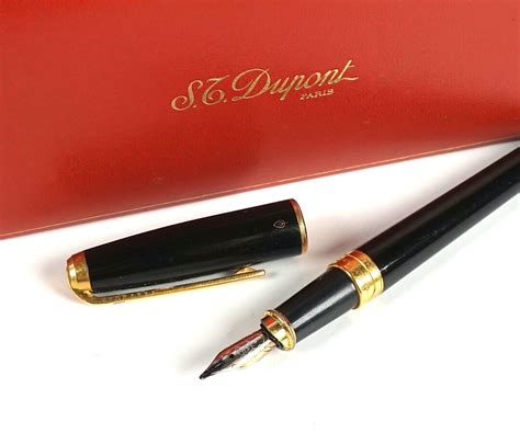 Dupont Stylo Plume Olympio En Laque De Chine Noire Et Plaqu Or La