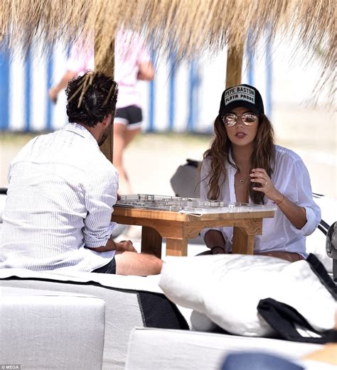 Eva Longoria Flaunts Her Posterior In A Skimpy Pink Bikini Daily Mail Online