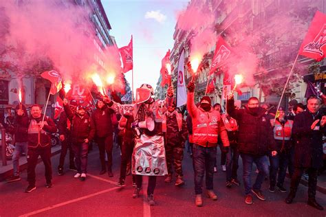 The Strikes and Protests in France Look to the Future and the Past