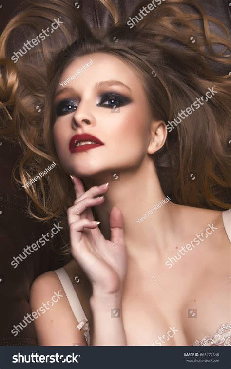 Fashion Beauty Model Nude Lingerie Studio Stock Photo 665272348 Shutterstock