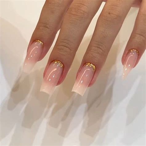 Pin De Emilie Mickael Em Ongles Unhas Douradas Unhas Bonitas Unhas Nude