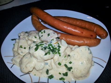 Weihnachts Kartoffelsalat mit Würstchen Rezept kochbar de