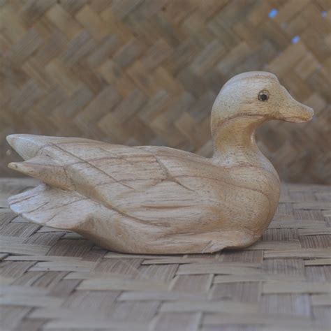 Jual Patung Kayu Bebek Berenang Buatan Tangan Bali Ukuran 7 Cm X 12 Cm