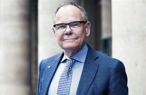 Don Tapscott Early life, books & net worth