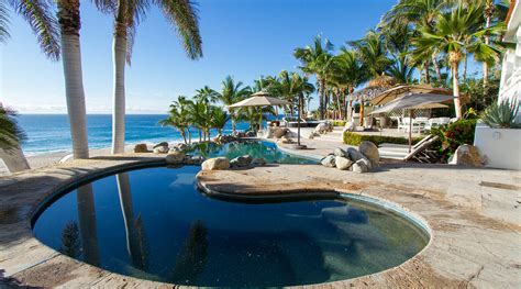 Cabo San Lucas Beachfront Rentals | Luxury Beachfront Villas in Cabo