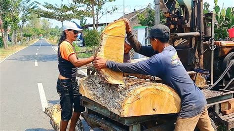 Dua Bongol TersulitDi Libas Habis Gergaji Bandsaw Bahan Papan Pintu