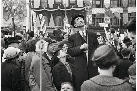 The Fondation Hcb Revisits Henri Cartier Bresson S Photographs Of The