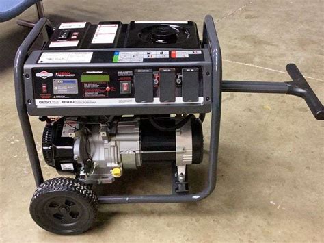 NEW Briggs Stratton Storm Responder 6250 Watt Roll Around Generator