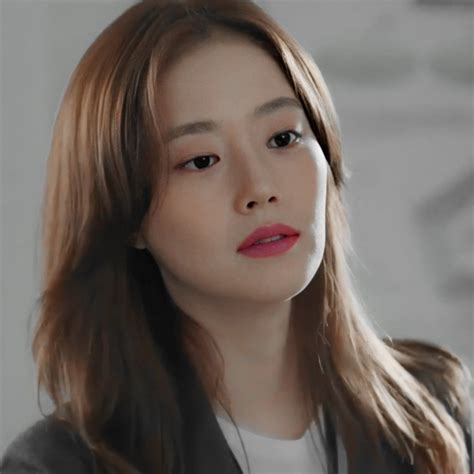 𝒢𝓁𝓸𝓌 𝒹𝓇𝒶𝓂𝒶 — Like Or Reblog If You Save Ig Glowdrama Beautiful Face Moon Chae Won Actresses