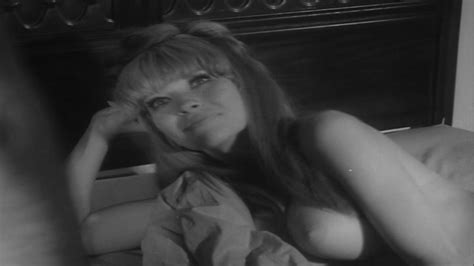 Naked Bubbles Cash In Hot Thrills And Warm Chills