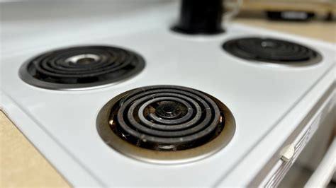 How to Clean an Electric Stove Top: From Glass to Coils | Woman's World