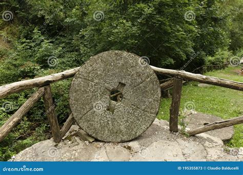 Ancient Millstone That Was Turned By Hand To Produce Flour Royalty