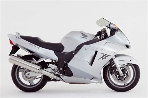 CBR 1100 XX - MOTORMATRICA