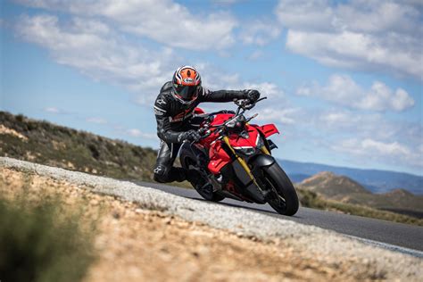 Ducati Streetfighter V La Naked Pi Estrema Mai Costruita Anteprima Prova E Foto