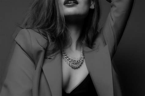 Lingerie no seu look como usar essa tendência Galé Lingerie Blog