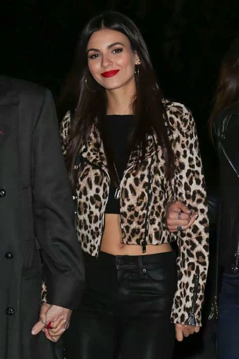VICTORIA JUSTICE At Red Hot Chili Peppers Concert In Los Angeles HawtCelebs