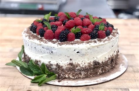 My First Cake In The Rustic Semi Naked Style Was So Excited To Do A Larger Order Again R Baking