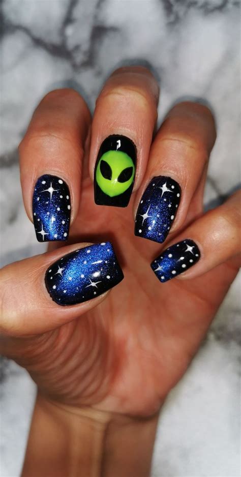 Alien Nails Alien Nails Hippie Nails Gel Nail Art Designs