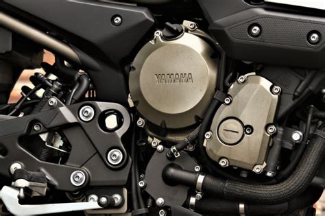 Yamaha XJ Naked ABS HITNO CIJENA NIJE FIKSNA God