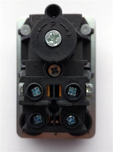 CONDOR MDR 1/6 - реле давления