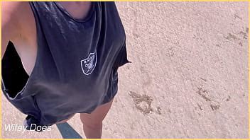 Wife Dare Walking Around Side Boob On Public Bench Xvideos