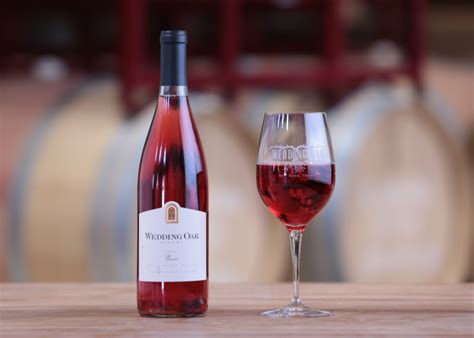 Вино розе: как делают напиток розового цвета, виды и марки rose ...