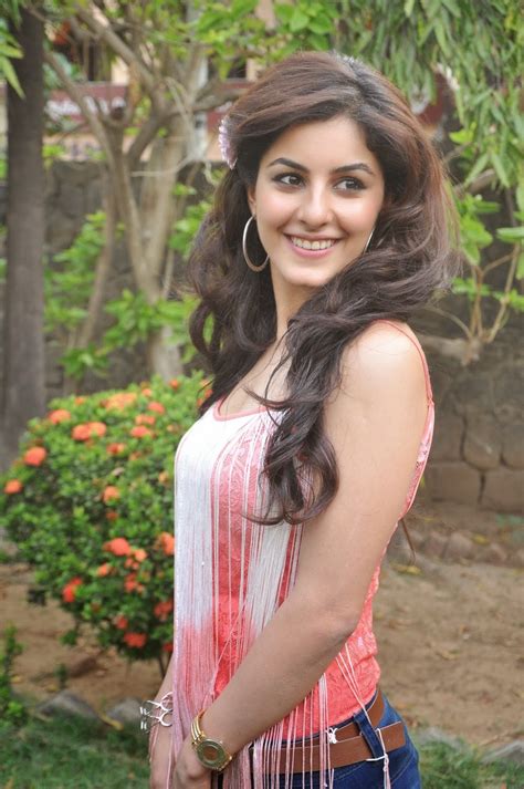 Isha Talwar Malayalamtamil Movie Actress Images Pictures Actress
