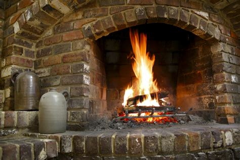 How to Use a Wood Burning Fireplace | Bottom Line Inc