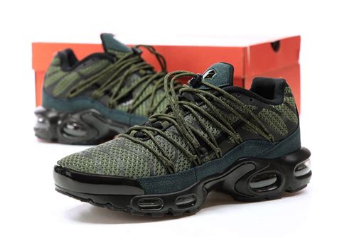 Кросівки Nike Air Max Tn Plus khaki | Кроссовки найк тн плюс +: 2 300 ...