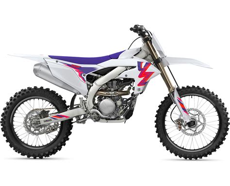 Yamaha 25 2024 - Bert Annabela