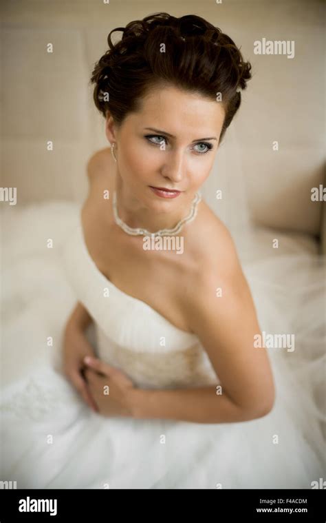 Fiancee Hi Res Stock Photography And Images Alamy
