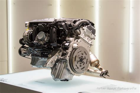 BMW N52 - 2004 | In production since 2004, the BMW N52 six-c… | Flickr