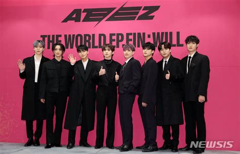 フォトATEEZ新曲Crazy Formで音楽活動展開 Chosun online 朝鮮日報