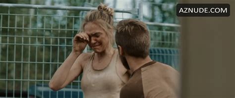 THE DISCARDED NUDE SCENES AZNude