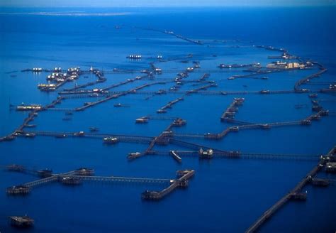 Нефтяные Камни - Neft Dashlari | Азербайджан, Город, Камни