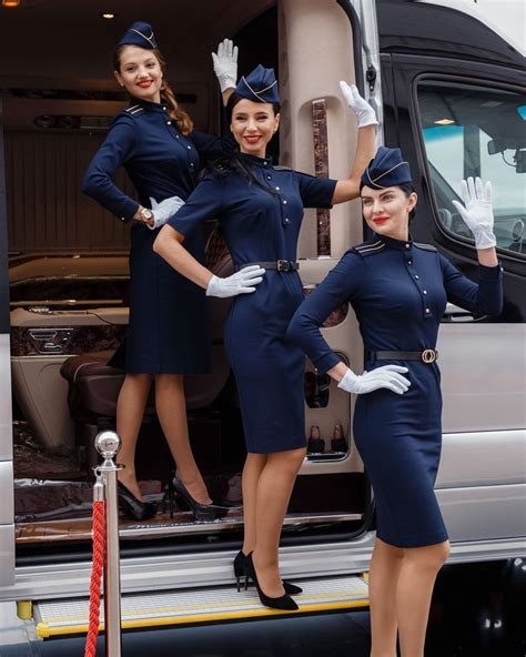 Pin op Стюардессы
