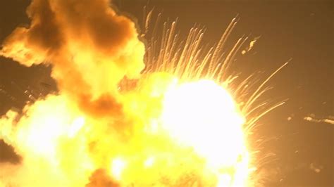 RAW VIDEO: Close-up view of Antares rocket explosion at Wallops Island ...