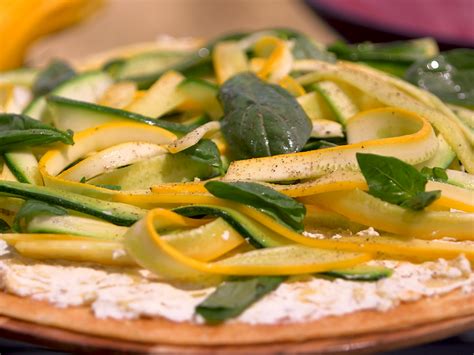 Tarte Fine De Courgette Par Laurent Mariotte Recette De Tarte Fine De