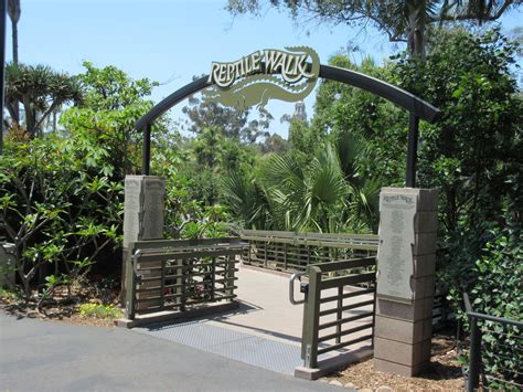 Reptile Walk Entrance Gate Zoochat