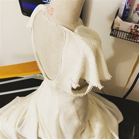 couture — seam -fashion design-