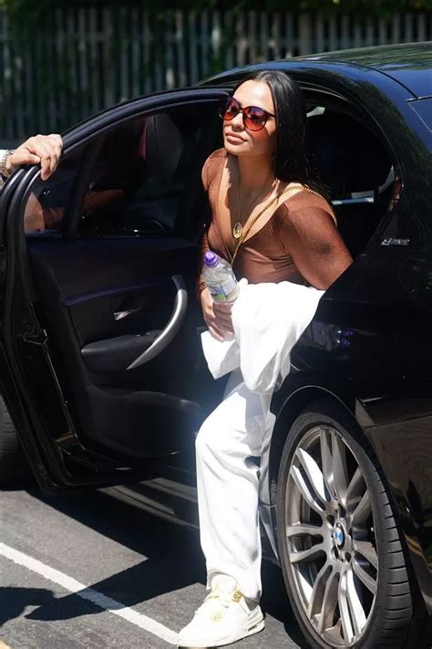 HMP Wandsworth Prison Officer Filmed Having Sex With Inmate Pleads Guilty To Misconduct