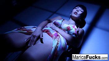 Marica Se Desnuda Y Se Masturba XVIDEOS