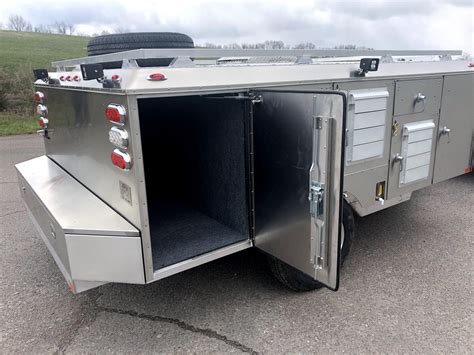 Trailer 6 Hole With 4 Closets Mountaintop Custom Kennels