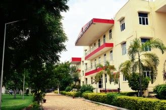 UEM Jaipur Campus - UEM Jaipur