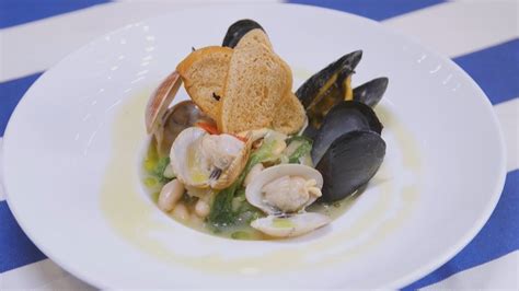 SCAROLA Vongole E Cozze Assunta La Regina Del Mare YouTube