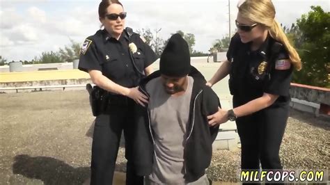 Milf Solo After Gym Break In Attempt Suspect Has To Bang His Way Out Of Pripartner S Son