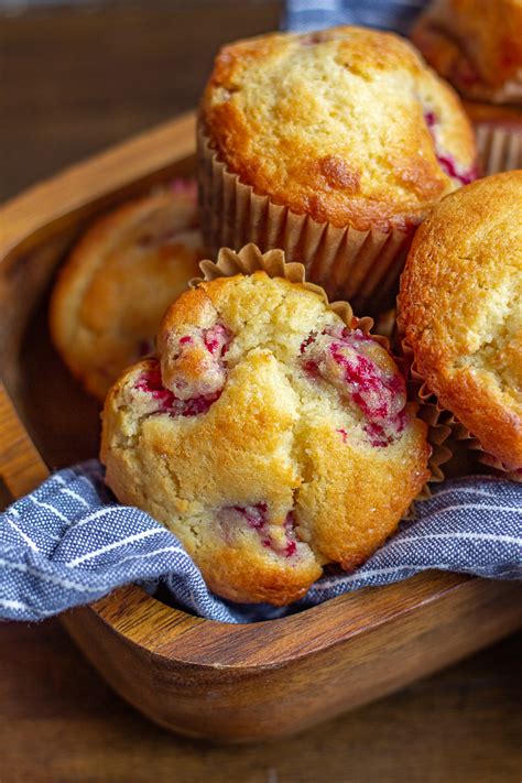 Lemon Ricotta Raspberry Muffins How To Make Lemon Ricotta Muffins